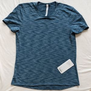 Lululemon Men's Shirt